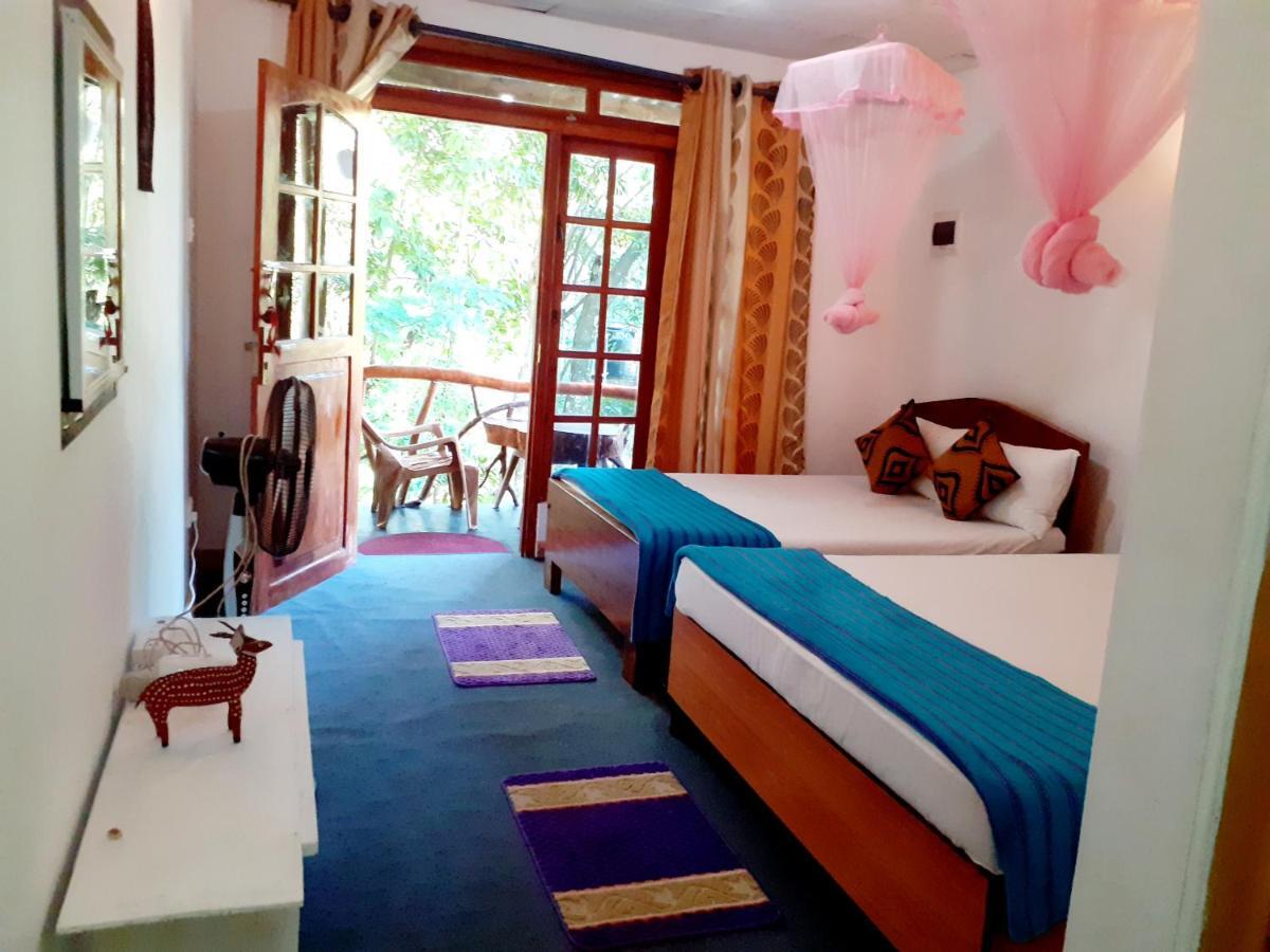 Chamathka Homestay Ella Bagian luar foto